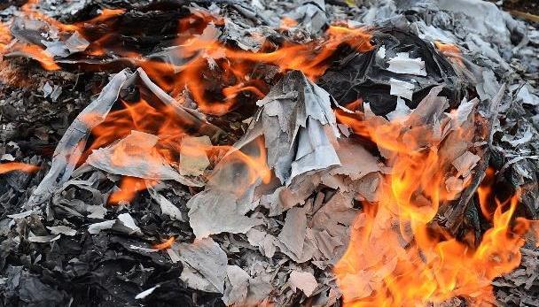 二周年不能上坟的原因